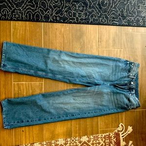 Forever 21 mom jeans high waisted size 4